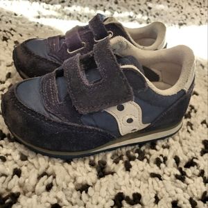Toddler size 6M Saucony shoes